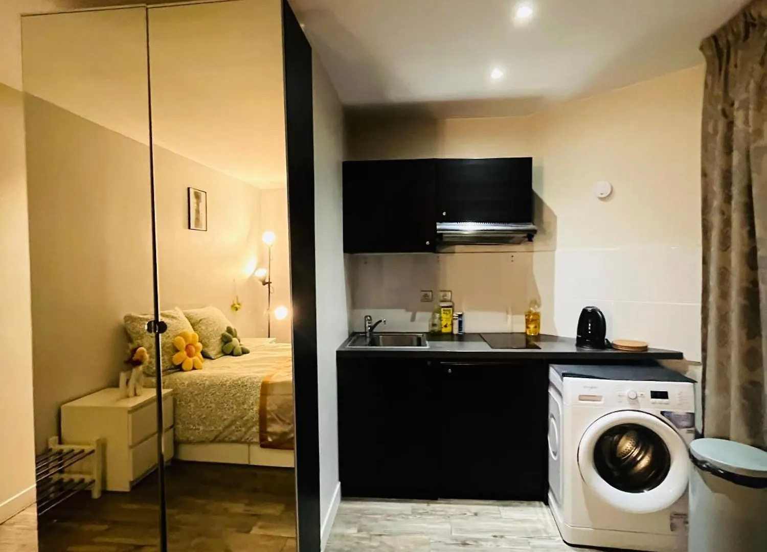 Flat 5 Mins Tour Eiffel Et Champ De Mars Appartement Parijs Frankrijk